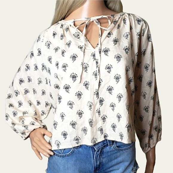 a new day Tops - Boho V-Neck High-Low Bubble Sleeve Blouse